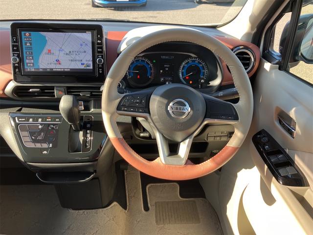 デイズ ボレロ　Ｘ　ドライブレコーダー　全周囲カメラ　ナビ　ＴＶ　クリアランスソナー　衝突被害軽減システム　オートライト　スマートキー　アイドリングストップ　電動格納ミラー　ベンチシート　ＣＶＴ　盗難防止システム　ＡＢＳ（3枚目）