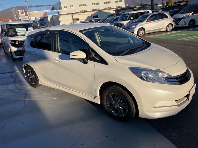 ノート ライダー　ＥＴＣ　バックカメラ　ナビ　衝突被害軽減システム　アルミホイール　オートライト　スマートキー　アイドリングストップ　電動格納ミラー　ＣＶＴ　盗難防止システム　衝突安全ボディ　ＡＢＳ　ＥＳＣ　エアコン（14枚目）