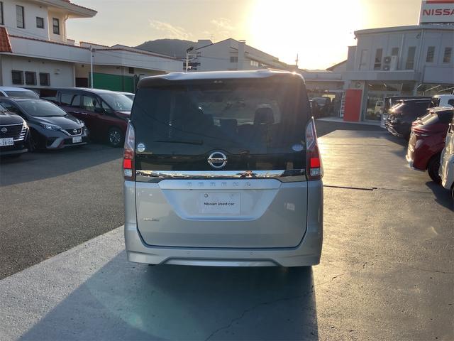 セレナ B 4WD ドライブレコーダー ETC 全周囲カメラ ナビ TV クリアランスソナー オートクルーズコントロール 衝突被害軽減システム 両側スライドドア オートライト スマートキー(16枚目)