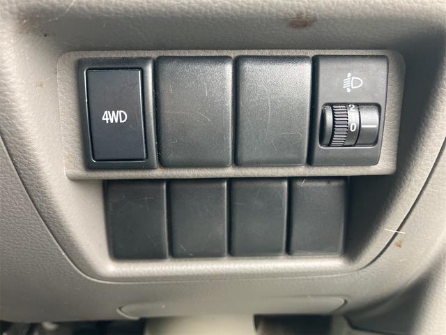 ＮＶ１００クリッパーバン ＤＸ　４ＷＤ　バックカメラ　ナビ　ＴＶ　両側スライドドア　キーレスエントリー　ＡＴ　エアコン　パワーウィンドウ（19枚目）