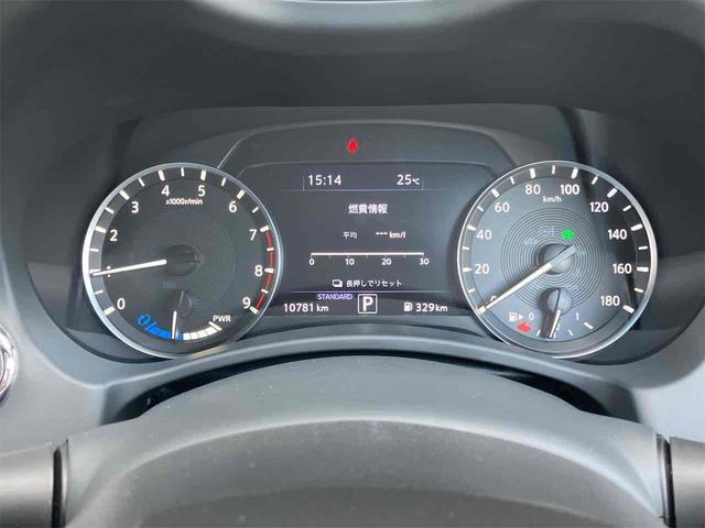 スカイライン ハイブリッド　ＧＴ　タイプＰ　４ＷＤ　ドライブレコーダー　クリアランスソナー　オートクルーズコントロール　衝突被害軽減システム　全周囲カメラ　ナビ　ＴＶ　アルミホイール　ＬＥＤヘッドランプ　ＡＴ　シートヒーター　スマートキー（40枚目）