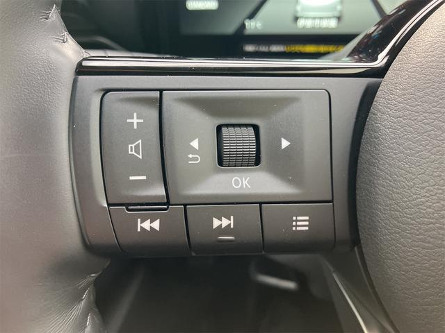 セレナ e-4ORCE ハイウェイスターV 4WD TV クリアランスソナー レーンアシスト 自動駐車システム 衝突被害軽減システム 両側電動スライドドア LEDヘッドランプ スマートキー シートヒーター 3列シート CVT アルミホイール(29枚目)