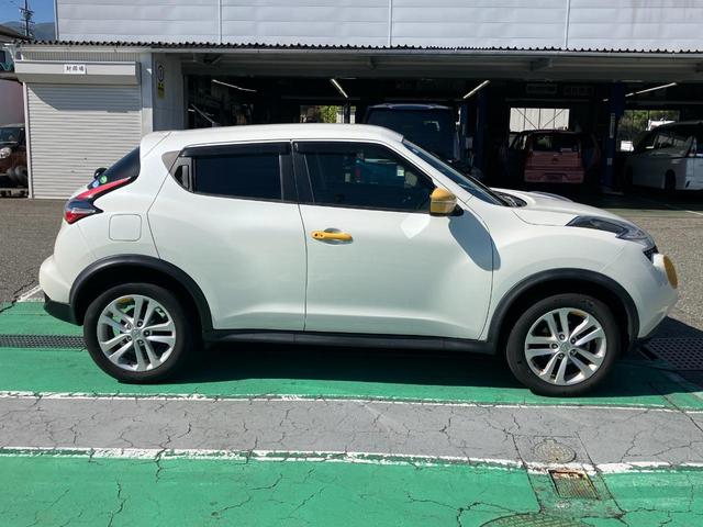 ジューク １５ＲＸ　Ｖセレクション　パーソナライゼーション　パールホワイトイエローアクセント（13枚目）