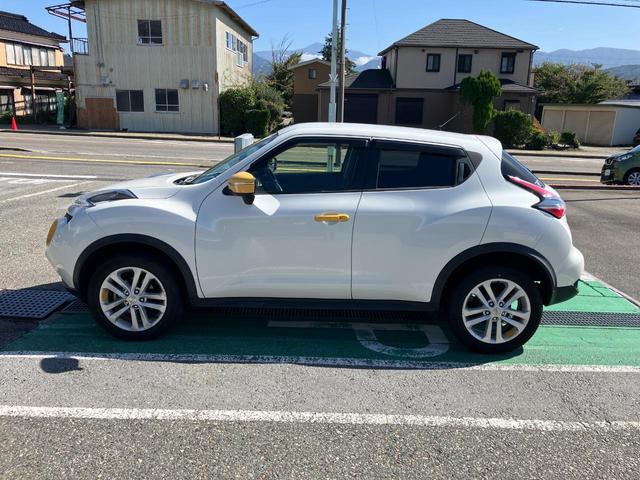 ジューク １５ＲＸ　Ｖセレクション　パーソナライゼーション　パールホワイトイエローアクセント（17枚目）