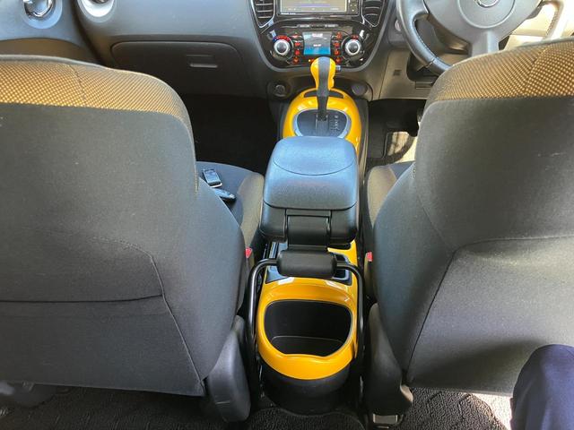 ジューク １５ＲＸ　Ｖセレクション　パーソナライゼーション　パールホワイトイエローアクセント（21枚目）