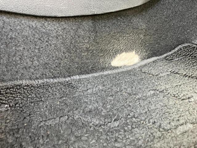 ジューク １５ＲＸ　Ｖセレクション　パーソナライゼーション　パールホワイトイエローアクセント（26枚目）