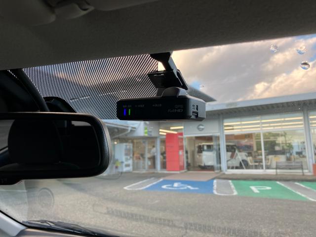 デイズ ハイウェイスター　Ｇターボ　４ＷＤ　ドライブレコーダー　ＥＴＣ　ＴＶ　　衝突被害軽減システム　ＨＩＤ　スマートキー　アイドリングストップ　電動格納ミラー　シートヒーター　ベンチシート　ＣＶＴ（4枚目）