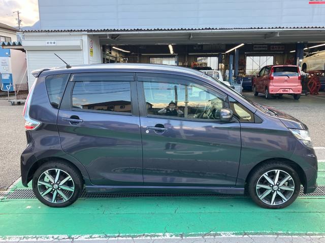 デイズ ハイウェイスター　Ｇターボ　４ＷＤ　ドライブレコーダー　ＥＴＣ　ＴＶ　　衝突被害軽減システム　ＨＩＤ　スマートキー　アイドリングストップ　電動格納ミラー　シートヒーター　ベンチシート　ＣＶＴ（15枚目）