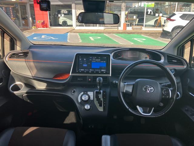 シエンタ ハイブリッドG クエロ(2枚目)