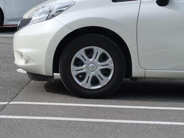 ノート 1.2 X DIG-S エマージェンシブレーキ アイドリングストップ機能 左右エアバック イモビ AAC スマキー レーンアシスト ETC パワーウィンドウ ABS キーフリー ナビTV パワーステアリング メモリーナビ(9枚目)