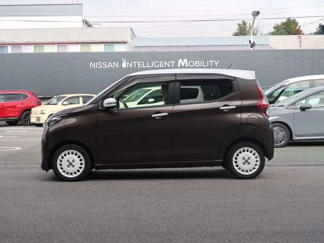 デイズ ボレロ X クリアランスソナー 衝突被害軽減システム オートライト スマートキー アイドリングストップ 電動格納ミラー ベンチシート CVT 盗難防止システム ABS ESC USB Bluetooth(6枚目)