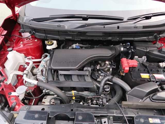 エクストレイル ２０Ｘｉ　Ｖセレクション　４ＷＤ　全周囲カメラ　クリアランスソナー　オートクルーズコントロール　衝突被害軽減システム　ナビ　オートライト　ＬＥＤヘッドランプ　ヘッドライトウォッシャー　アルミホイール　スマートキー（19枚目）