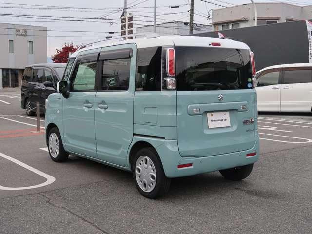 スペーシア ハイブリッドＸ　４ＷＤ　両側スライドドア　ナビ　クリアランスソナー　レーンアシスト　衝突被害軽減システム　スマートキー　電動格納ミラー　シートヒーター　ベンチシート　ＣＶＴ　盗難防止システム　ＡＢＳ　ＥＳＣ（7枚目）