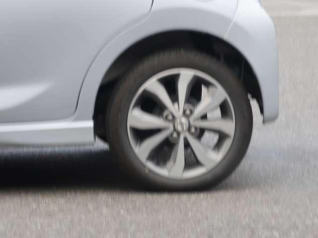 デイズ ハイウェイスター G 4WD ナビ HID スマートキー アイドリングストップ 電動格納ミラー ベンチシート CVT 盗難防止システム ABS アルミホイール 衝突安全ボディ エアコン パワーステアリング パワーウィンドウ(11枚目)