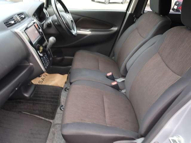 デイズ ハイウェイスター G 4WD ナビ HID スマートキー アイドリングストップ 電動格納ミラー ベンチシート CVT 盗難防止システム ABS アルミホイール 衝突安全ボディ エアコン パワーステアリング パワーウィンドウ(15枚目)