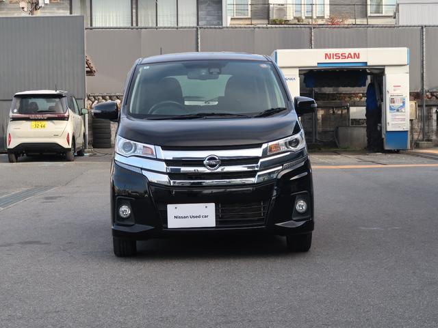 デイズ ハイウェイスター　Ｘ　４ＷＤ　全周囲カメラ　ナビ　衝突被害軽減システム　ＨＩＤ　スマートキー　アイドリングストップ　電動格納ミラー　シートヒーター　ベンチシート　ＣＶＴ　盗難防止システム　ＡＢＳ　ＥＳＣ　アルミホイール（3枚目）