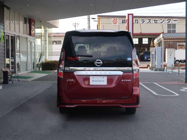 セレナ e-パワー ハイウェイスターV アーバンクロム ドライブレコーダー 全周囲カメラ ナビ TV オートクルーズコントロール 衝突被害軽減システム 両側電動スライドドア オートライト LEDヘッドランプ スマートキー 後席モニター 3列シート CVT(6枚目)