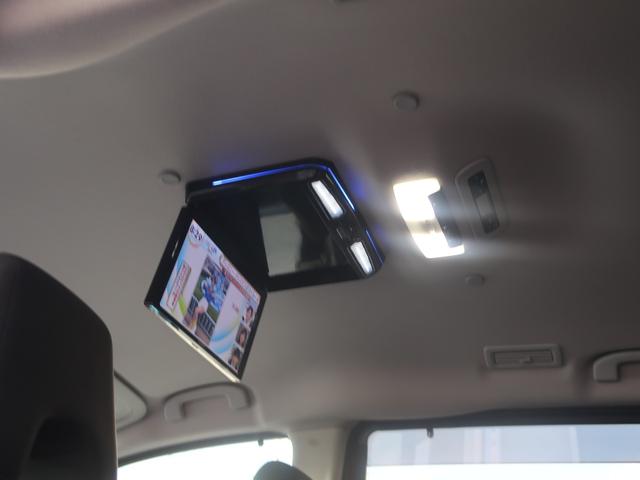 セレナ e-パワー ハイウェイスターV アーバンクロム ドライブレコーダー 全周囲カメラ ナビ TV オートクルーズコントロール 衝突被害軽減システム 両側電動スライドドア オートライト LEDヘッドランプ スマートキー 後席モニター 3列シート CVT(11枚目)