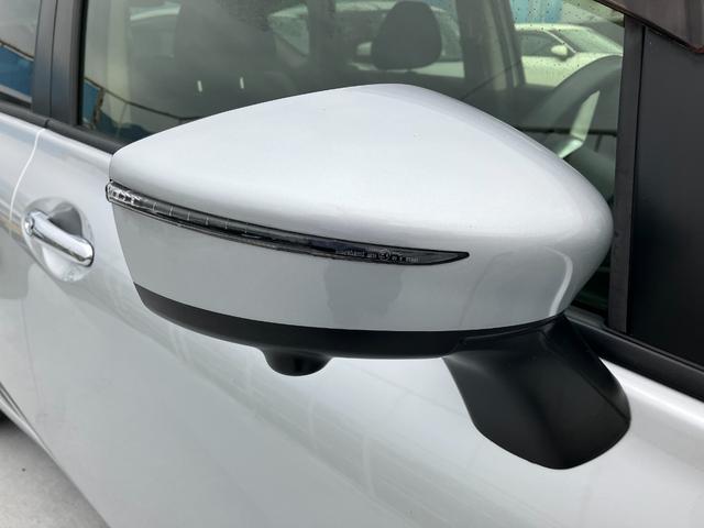 ノート Ｘ　ワンオ－ナ－　日産純正ナビ　ドライブレコーダー　全周囲カメラ　ＴＶ　クリアランスソナー　レーンアシスト　衝突被害軽減システム　オートライト　スマートキー　衝突安全ボディ　記録簿（12枚目）