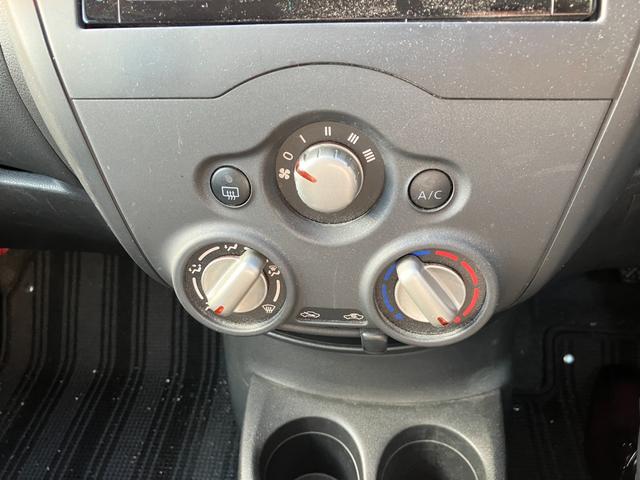 ノート Ｘ　ワンオ－ナ－　日産純正ナビ　ドライブレコーダー　全周囲カメラ　ＴＶ　クリアランスソナー　レーンアシスト　衝突被害軽減システム　オートライト　スマートキー　衝突安全ボディ　記録簿（25枚目）