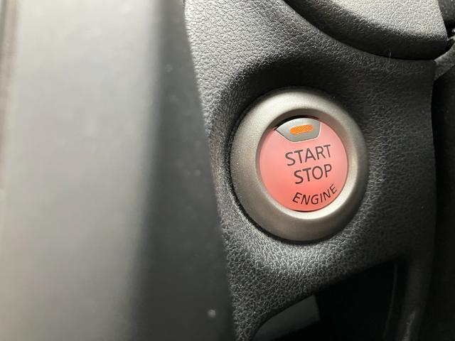 ノート Ｘ　ワンオ－ナ－　日産純正ナビ　ドライブレコーダー　全周囲カメラ　ＴＶ　クリアランスソナー　レーンアシスト　衝突被害軽減システム　オートライト　スマートキー　衝突安全ボディ　記録簿（33枚目）