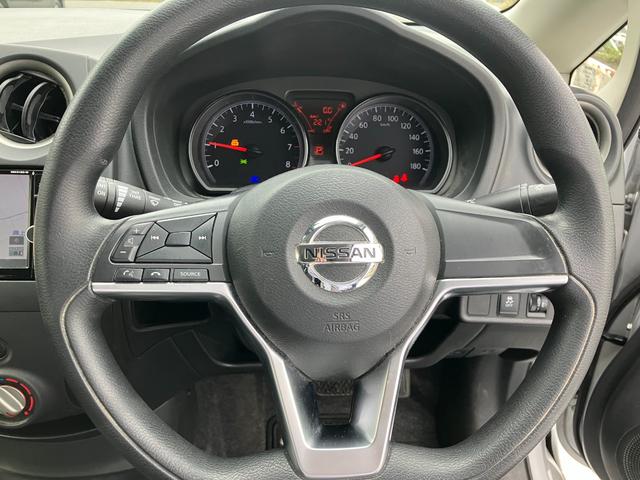 ノート Ｘ　ワンオ－ナ－　日産純正ナビ　ドライブレコーダー　全周囲カメラ　ＴＶ　クリアランスソナー　レーンアシスト　衝突被害軽減システム　オートライト　スマートキー　衝突安全ボディ　記録簿（34枚目）