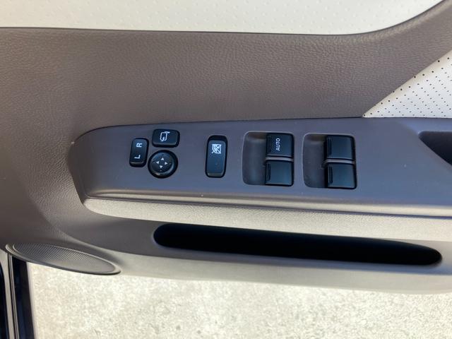 モコ ドルチェX ワンオ-ナ- ETC ナビ TV オートライト HID スマートキー アイドリングストップ 電動格納ミラー ベンチシート CVT 盗難防止システム ABS CD Bluetooth 衝突安全ボディ(25枚目)