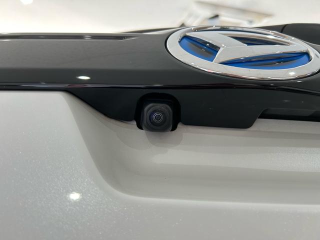 Ｘ　ＨＥＶ　ワンオーナー　禁煙車　バックカメラ　全周囲カメラ　Ｂｌｕｅｔｏｏｔｈ接続　レーンアシスト　クリアランスソナー　ＬＥＤヘッドライト　オートライト　シートヒーター　ＥＴＣ２．０　車検整備付き(20枚目)