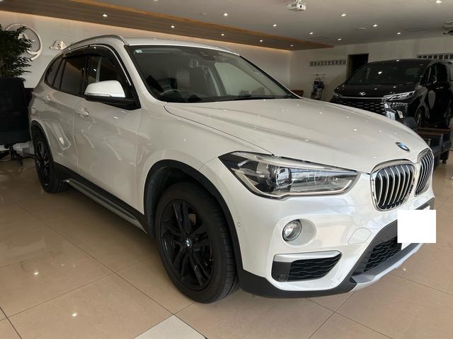 Ｘ１ ｘＤｒｉｖｅ　１８ｄ　４ＷＤ　ディーゼル　ナビ　バックカメラ　ＣＤ／ＤＶＤ再生　ＬＥＤヘッドランプ　クリアランスソナー　アイドリングストップ　ＥＴＣ　盗難防止システム　衝突被害軽減システム　スマートキー　アルミ（6枚目）