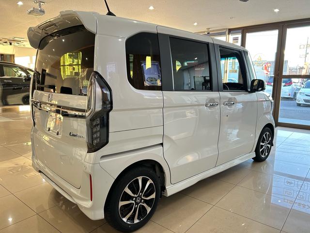 N-BOXカスタム G・Lホンダセンシング(8枚目)