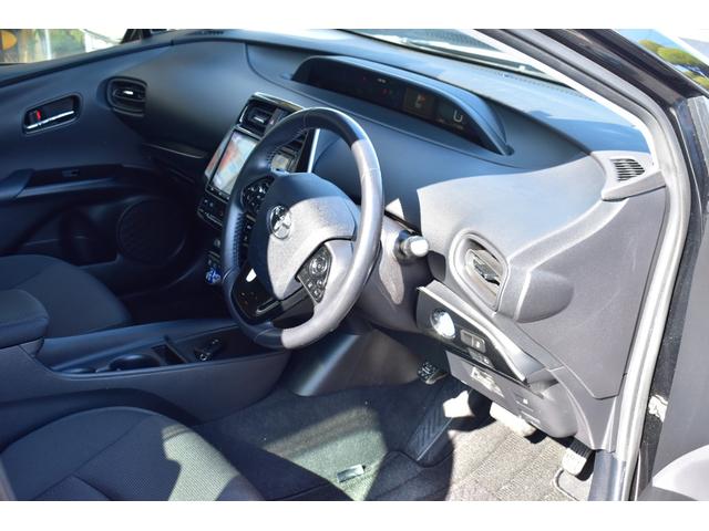 プリウス S ユーザー仕入 禁煙 トヨタ純正ナビ9インチ・Bカメラ トヨタセイフテイ ドラレコ(28枚目)