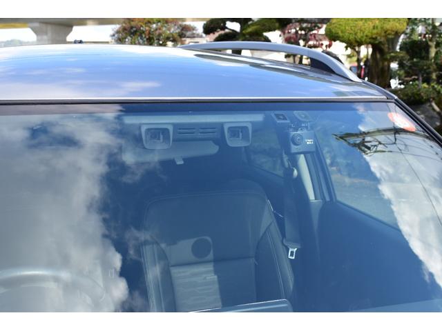 イグニス Ｆリミテッド　ユーザー仕入れ　８インチナビＴＶ　シートヒーター　衝突軽減装置　禁煙車　合皮シート　スマートキー　ＬＥＤヘッド　ＥＴＣ　クルコン　車線逸脱警報　オートライト　オートエアコン（20枚目）