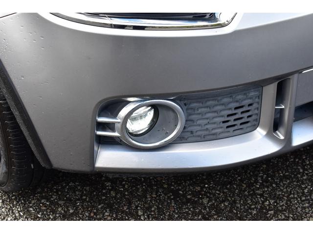 イグニス Ｆリミテッド　ユーザー仕入れ　８インチナビＴＶ　シートヒーター　衝突軽減装置　禁煙車　合皮シート　スマートキー　ＬＥＤヘッド　ＥＴＣ　クルコン　車線逸脱警報　オートライト　オートエアコン（29枚目）