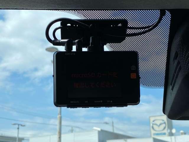 エスクード 　ＥＴＣ２．０　前後ドライブレコーダー　ナビ　Ｂｌｕｅｔｏｏｔｈ　バックモニター　ハンズフリー　クルーズコントロール　運転席／助手席シートヒーター（8枚目）