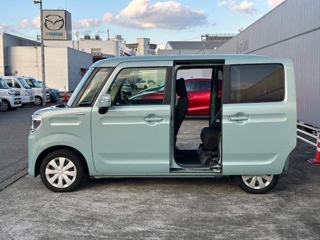 ワンアクション電動スライドドア（予約ロック＆一時停止機能／挟み込み防止機構付）