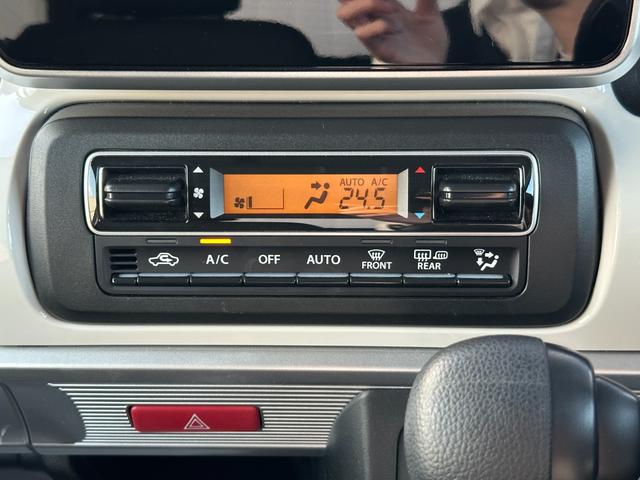 室内を設定温度に保つよう、風量や吹き出しモードを自動調整するフルオートエアコンを採用！（エアフィルター付）