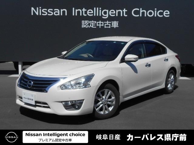 エマブレ/クルコン/メモリーナビ/ エマージェンシーブレーキと踏み間違い防止アシスト2つの先進安全装備を備え思いのままの走りがもたらす贅沢なひととき。さらに磨きの掛かったティアナ・クルーズを堪能してください。(1枚目)