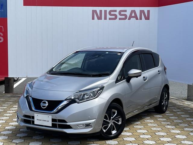 日産 ノート１ ２ ｅ ｐｏｗｅｒ ｘ エマージェンシーブレーキ付きの中古車 車体価格96万円 17年式 走行6 2万キロ 車体色シルバー 山口県下関市稗田西町１１ ８ 日産プリンス山口販売 株 下関中古車センターの在庫 グーネット中古車