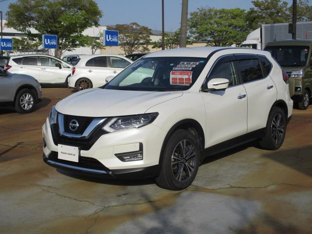 日産 エクストレイル ２．０　２０Ｘｉ　２列車　４ＷＤ