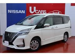 日産　セレナ　２．０　ハイウェイスター　Ｖ　４ＷＤ