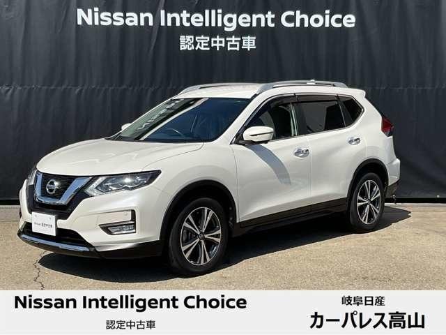 日産 エクストレイル ２０Ｘ　４ＷＤ　シートヒーター／オートライト　みんなとのレジャーならやっぱりエクストレイル！特に寒冷地仕様になっている４ＷＤの車なので、冬のレジャーにピッタリです！シートが防水仕様なことも嬉しいです。