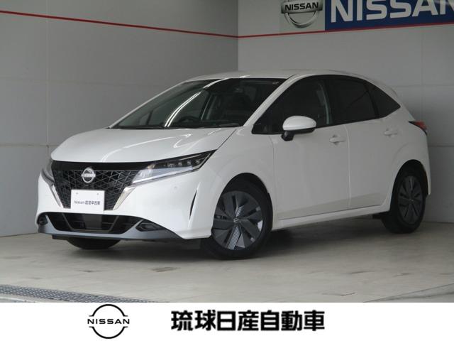 沖縄県の中古車ならノート １．２　Ｘ　ｅ－ＰＯＷＥＲ　エマージェンシーブレーキ　ナビ