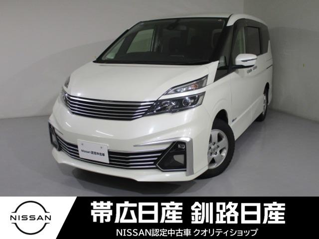 日産 セレナ ２．０　ライダー　４ＷＤ