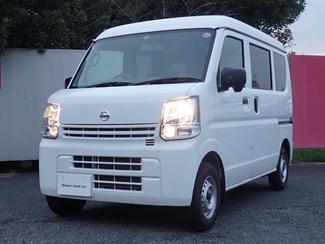 日産 ＮＶ１００クリッパーバン ６６０　ＤＸ　ハイルーフ　５ＡＧＳ車　デュアルエアバッグ　セキュリティーアラーム　パワーウインド　１オーナー車　記録簿有　運転席エアバック　エアコン　パワステ付き　ＡＢＳ