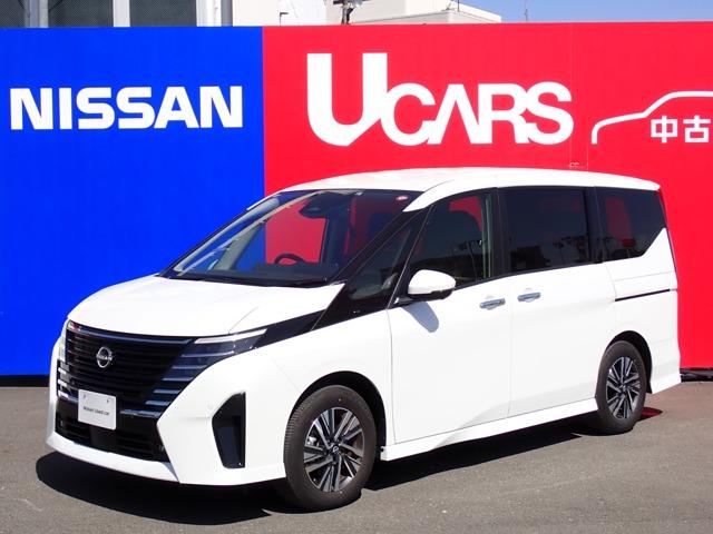 日産 セレナ ２．０　ハイウェイスターＶ　ＮＩＳＳＡＮコネクトナビ　後席モニター