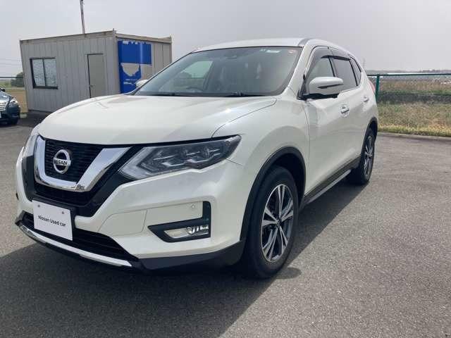 日産 エクストレイル ２．０　２０Ｘｉ　２列車　４ＷＤ