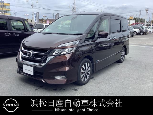 日産 セレナ ２．０　ハイウェイスター　車線逸脱　スマートキー＆プッシュスタート