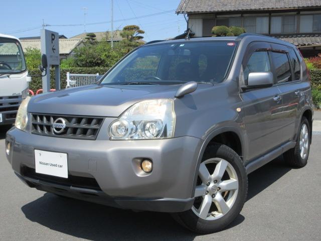 ２０Ｘｔ　２．０　２０Ｘｔ　４ＷＤ◆ワンオ－ナ－車◆全国日産ワイド保証付（走行距離無制限）◆４ＷＤ◆クルコン◆キセノンヘッドライト◆Ｍナビ・ＴＶ・ＣＤ録音・ＤＶＤ・ＵＳＢ・ＥＴＣ◆シートヒ－タ－