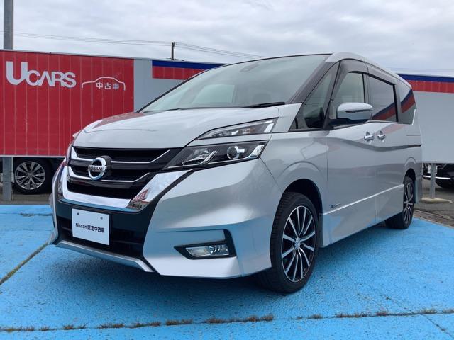 日産 セレナ ２．０　ハイウェイスター　４ＷＤ　純正ナビ