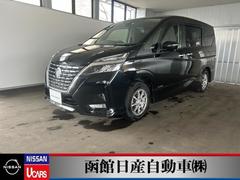 日産　セレナ　２．０　ハイウェイスター　Ｖ　４ＷＤ